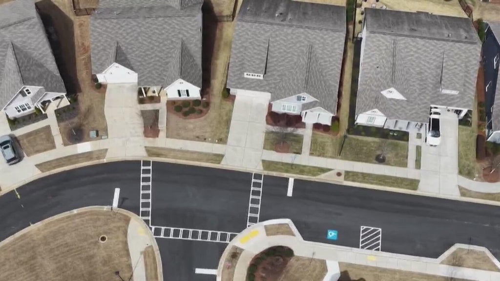 Atlanta renter reports persistent flooding in corporate-owned home — Acworth Community news
